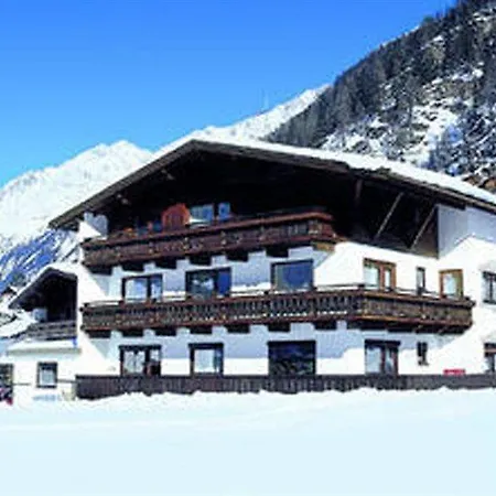 Alpenheim Joergele Hotel 3*